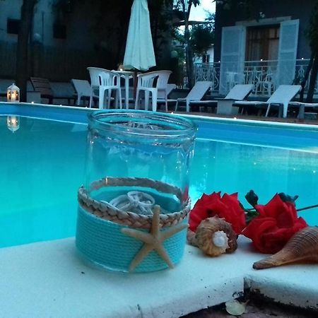 Sun Helios Garden Aparthotel タソス エクステリア 写真
