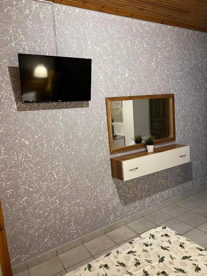 Sun Helios Garden Aparthotel タソス エクステリア 写真