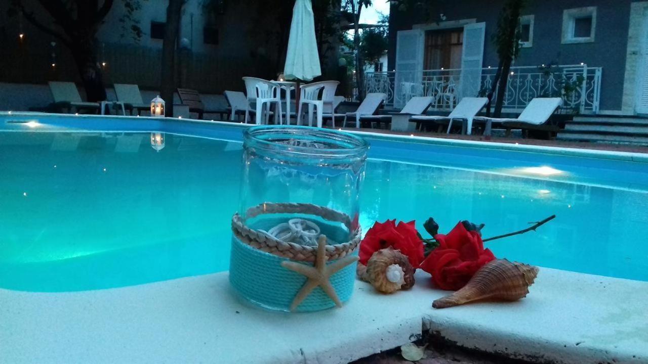 Sun Helios Garden Aparthotel タソス エクステリア 写真